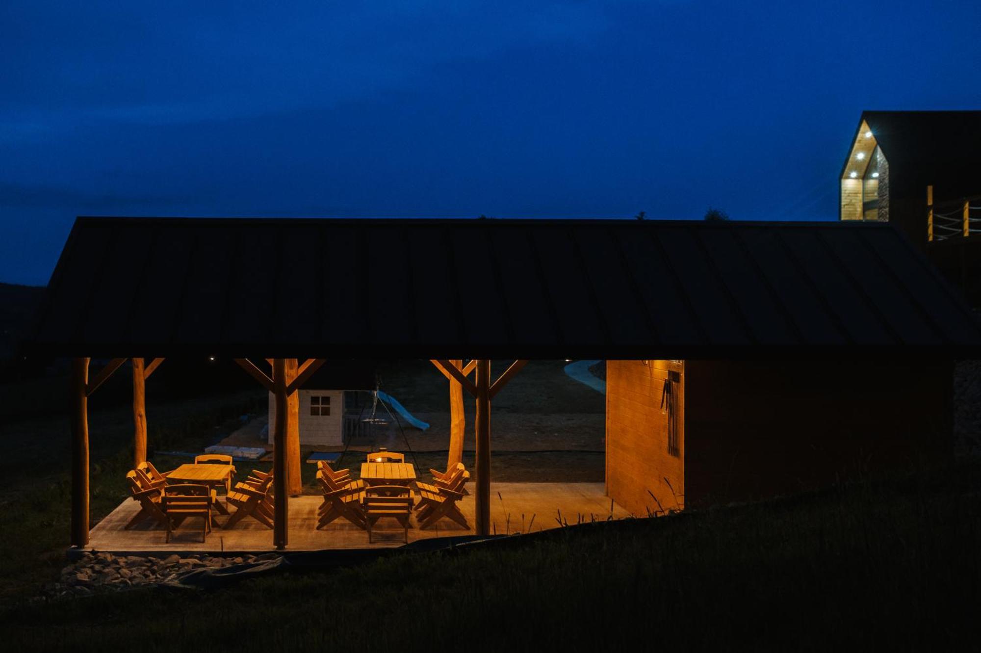 Przystanek Modyn Holiday home Mlynczyska
